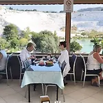 Sahin Hotel
