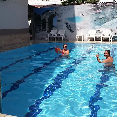 Sahin Hotel 3*