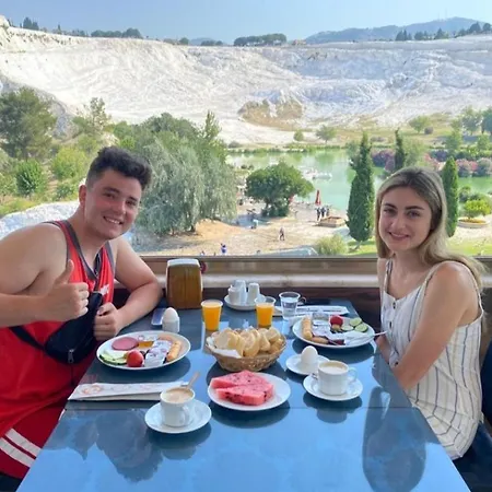 Hotel Sahin 3*